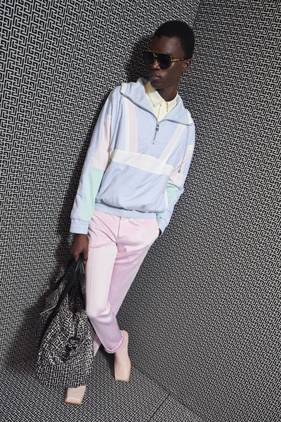 Look 8